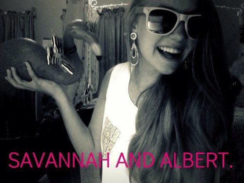 FakeeSavannah's profile picture. Hai. Your beautiful. So am i. Everyone is ♥. Lights will guide you home. And ignite your bones. And i will try to fix you. :') [RP/Single]