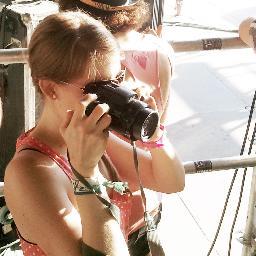 EstercillaRuby's profile picture. Diseñadora Gráfica y de Interiores, escenógrafa, entrenadora personal, bailarina de flamenco y funky, monitora de danza....