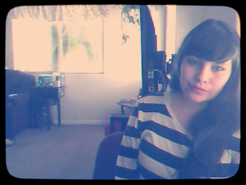 hola im gaby i love @piercetheveil k bye
