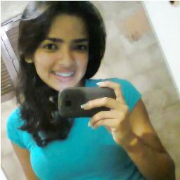 ♥
Eu que vivo com α cαbeçα nα luα, com músicα no ouvido e corαção nα bocα :)
eu sou meninα e mulher, eu sei muito bem o que quero .♥