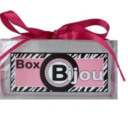 BoxBijou's profile picture. Um novo conceito em box de beleza.Todo mês,uma caixinha recheada de acessórios! Box Bijou - A Moda em Caixinha
