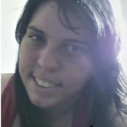sou anormal, pq ser normal ja injoou! sou assim! palhaça pra quem conhece,calma pra quem ta conhecendo,mas sempre legal e humilde!
bjsss!