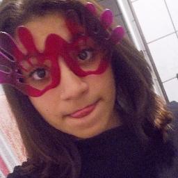 N tenho merda nenhuma pra falar bjjj *--*  ! (: