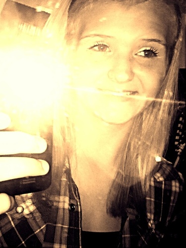 kiraa10's profile picture. follow me!(: