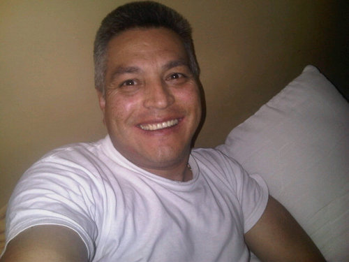 Soy una persona responsable con el trabajo, familia, amigos y sobre todo conmigo mismo.