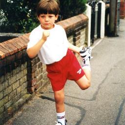 laughinggirlss's profile picture. 