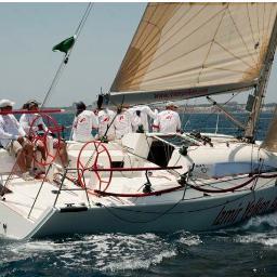 izmiryelken's profile picture. İzmir ve çevresinde, milli takım sporcu ve antrenörlerinden oluşan eğitmen kadrosu ile 2002 yılından bugüne yelken eğitim ve denizcilik hizmetleri vermektedir.