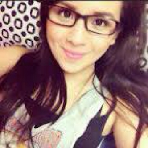 AANicoleNatics's profile picture. We are the AANicoleNatics super supporters of @AANicoleEstrada :) Text AA Nicole send to 5656