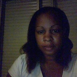 LyLyvall's profile picture. 