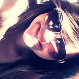 SãoPaulina e  ABCdista De ♥ - 'AQUARIANA;* ! e Apaixonada  Pelo @WesleySafadao Sz' ∞♪♫
Amo Minha Família e Meus Amigos -(Namorando O ~ @Leandro37302630 [/~*