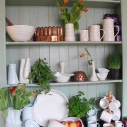 I hand throw porcelain ware. My designs are individually handmade with great passion and creativity.