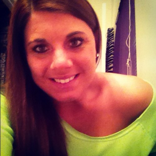 Im 23 yrs old and am a very outgoing person. I love to meet new people :) I love to laugh and dance. I attend EMU. I love my family very much #twin#2