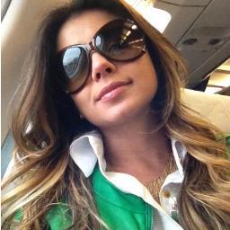 ~ fαп - cℓub  dєdicαdσ α cαпtσяα Pαuℓα Fєяпαηdєs dє Sσuzα ( @PaulaFernandes7 ) ,  Mч Dяєαm reαℓizαdσ 23/09/11 *-*  twiiter : 31/10/11 #FamiliaPaulaFernandes