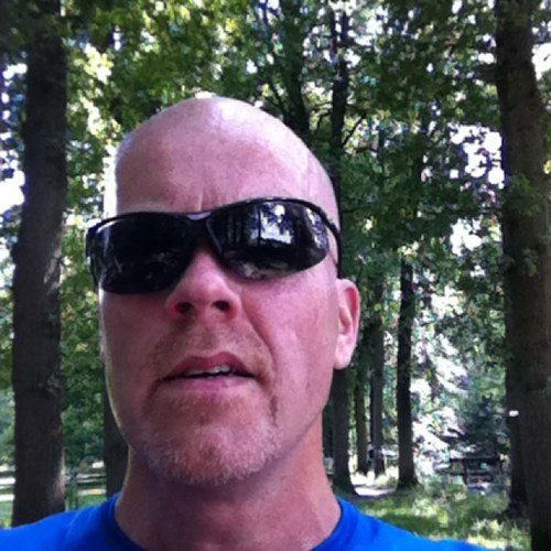 KoosSchakelaar's profile picture. Geniet van mijn vrouw en 2 kids. Fietser, hardloper /jogger. Fan van 16 Horsepower/Woven hand
.