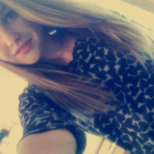 andere acc @xmvdk_ gehackt!! missin' hun daar boven ! toppers ; amber nora britt yasmin danique denise tim david x