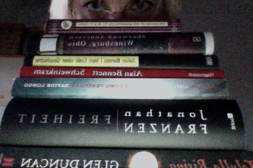 jeden Tag ein Buch,ogni giorno un libro,every day one book keeps the doctor away. Buchtipps aus Liguria