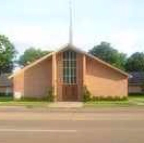 Rev. Dr. Jamie L. Capers leads this wonderful congregation of this historic church. #LSCME