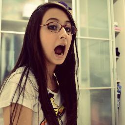 Porque essa menina tem uma voz linda e é linda, e porque ela é minha diva *-* - LifeNolasco Since 14.09.2012