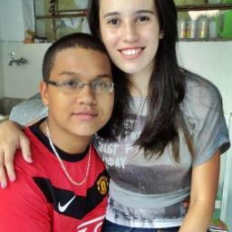 sou namorada do Pércio Gabriel e eu amo muito ele  
http://t.co/ZG1l9xqeCE
