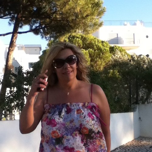 JayneMahoney's profile picture. Mother - wife - lover ....... Enjoys varried music, concerts, musicals Days out and city breaks .  Loves all things Disney, Orlando, universal , Seaworld