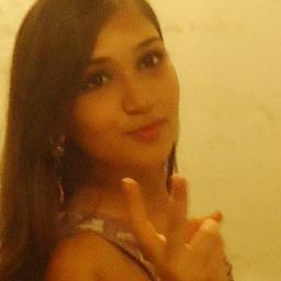 Não sou a garota mais certinha &&' nem a totalmente descontrolada. Não busco ser perfeita , mas sim ser eu mesma.Ciumenta , dramática , difícil de entender ''