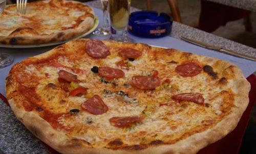 pizzascoupon's profile picture. Looking for exclusive Papa Johns Pizza Coupons online.  http://t.co/UW0gpU2nFv  http://t.co/Efu3Xnl4FO