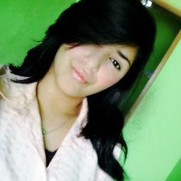 Euu sou αpenαs um detαlhee .
Mααis Fαço todα α diferençαα!
αgorα rєlαxα є gozα
quє α vidα é cor dє rosα(!) 
(66'