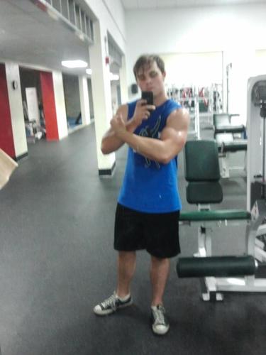 ZackeryVaughan's profile picture. Certified Personal Trainer, USF Bull, all around bad-ass