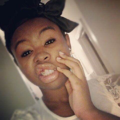 applejuice_kush's profile picture. Honest | Different | Unicorn | Scorpio | Californian | Pretty | I FB | Funny | Single | Bisexual ♥ | Are you a dumb hoe? If so, don't follow me.