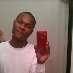 Ima heightz boy yall niggas kno where i be but follow me nd my wife @Shyah_DoesIt!
