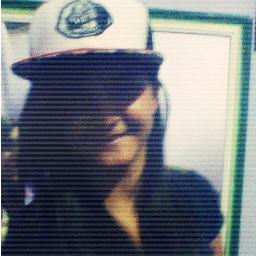 @Umabranqela_ Minha galega :] @_UmaMoreeninha Minha Neega ; @_UmaNegaAmarela Minha Morena :