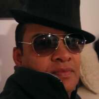 EdGulzar's profile picture. 