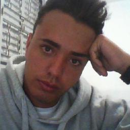 robert_rbr@live.com

Foda-se o Amor e Viva a Putaria
