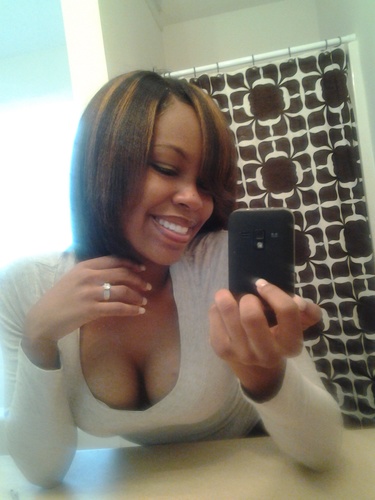 IM EXTRA SPOILED ITS MY WAY OR THE HIGH WAY....I LOVE GLITTER & SH*T THAT SPARKLE..WORK HARD TO GET THIS $$$..YOU CAN CATCH ME SHOPPING 24/7...NOW FOLLOW