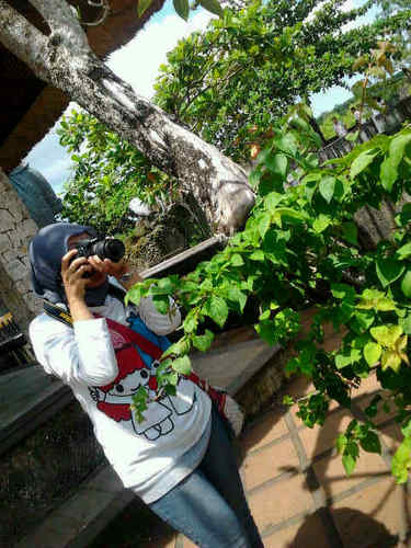 dddesign_dianie's profile picture. Belajar sabar, tawakal....