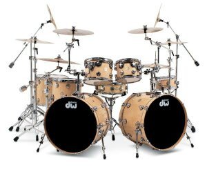 sou musico toco bateria violao contrabaixo guitarra jhon.-batera@hotmail.com