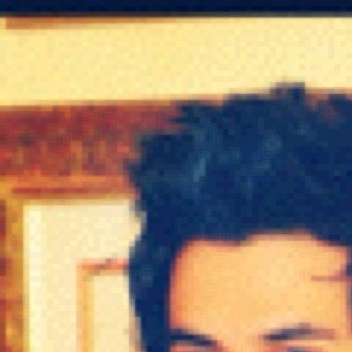 سامحت الجميع ليس لشيء وإنما هزتني هذه العبارة : إذا كان [ الله ] يسامح ف من نحن حتى لا نسامح ♥!!”