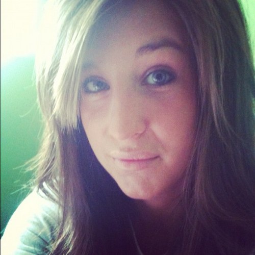 Mel_lynn15's profile picture. Be my accomplice. Be my accessory for the night.Your smile spells trouble. It's just a matter of asking, you'll be my partner in crime. ♥