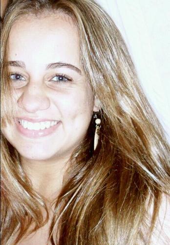 tw:@luuhellen  , fcb:http://t.co/3jgwZoXxxP  ,  quando ha exagero de sinceridade as vezes e mlhor calar (: