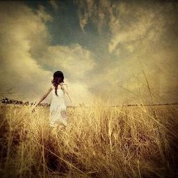 libray's profile picture. let life be beautiful like summer flowers and death like autumn leaves.