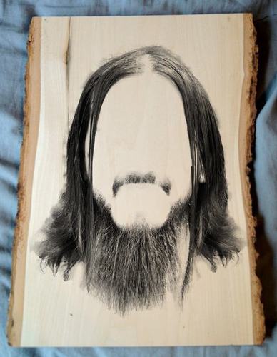 SopieMunky's profile picture. Neat.