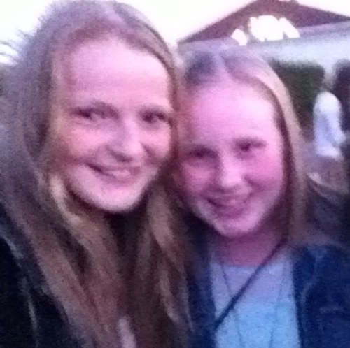 Luv 1D, Janoskians & Justice Crew!!!❤.                             Follow me and ill follow you back!! 0/5 follow!!:(