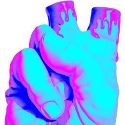 MarianneGarnier's profile picture. Mécontente mais joyeuse. Pessimiste mais heureuse. Je m'intéresse au genre humain à travers la politique, la socio et la philo.