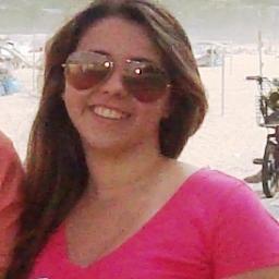 Sou como você me vê.Posso ser leve como uma brisa ou forte como uma ventania,Depende de quando e como você me vê passar.Clarice Lispector