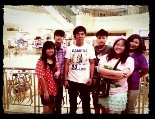 silvifransisca's profile picture. Now it’s just too late and we can’t go back,but now I try hard to make it I just want to make you proud {♡‎}