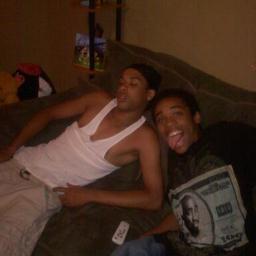 this is bugz if u no who tht is ur hip