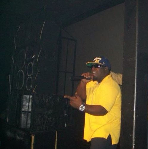 ninob46's profile picture. 