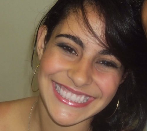 18 anos, virginiana, são paulina, menina mulher, louca porém feliz, o que me resume? #FocoforçaeFé