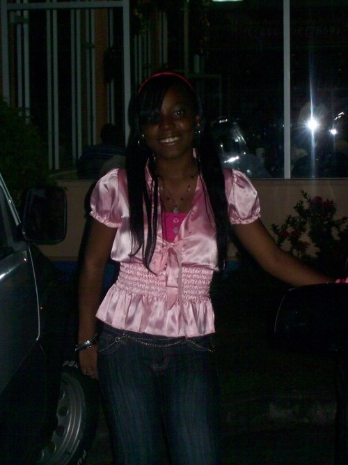 lilkim225's profile picture. 