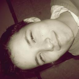 Leticia, 16 anos, feia pra carai mas sou legal (: